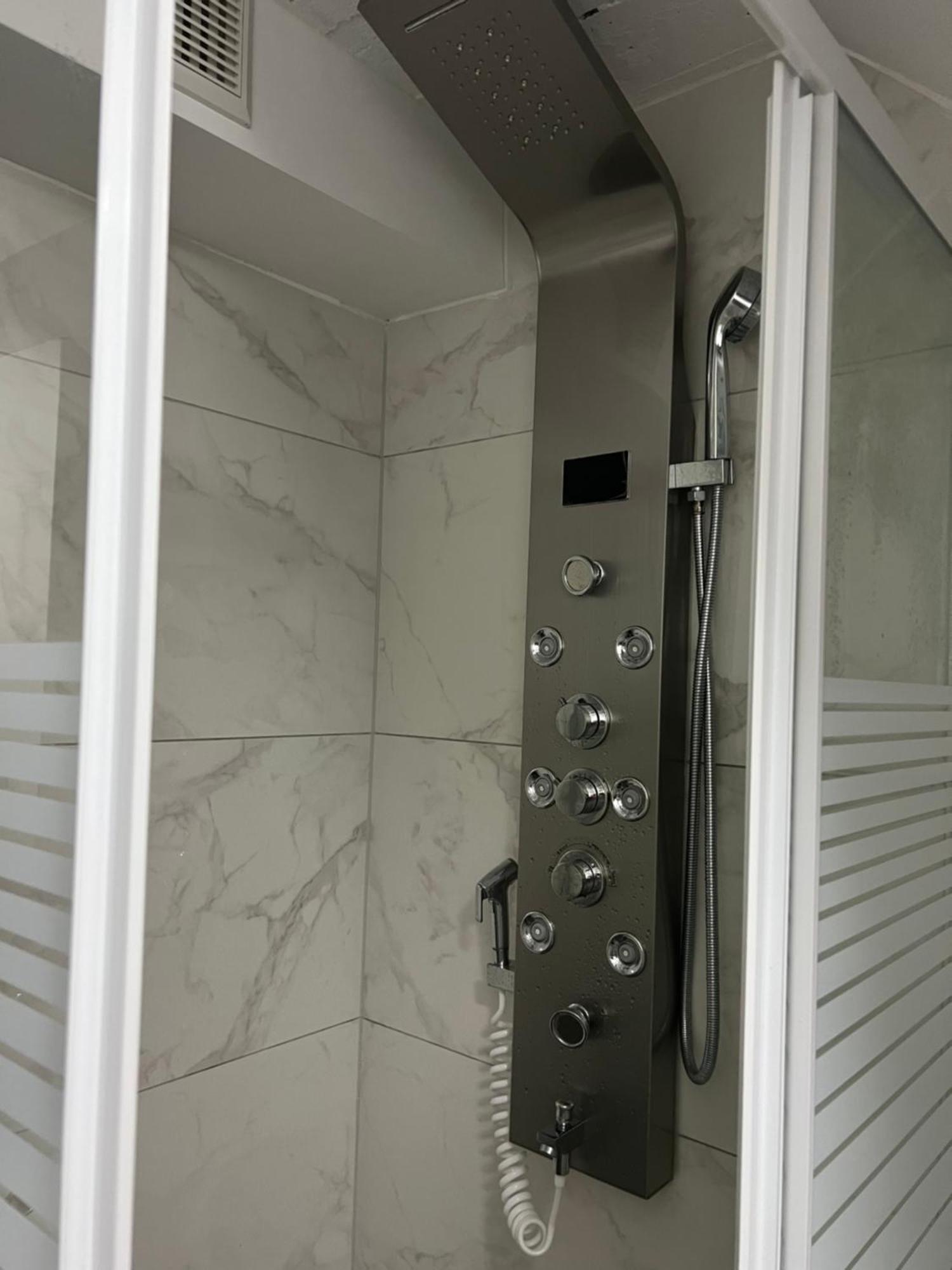 Appartement 3 Chambres Centre Vilvoorde Bruxelles Brusselsairport Expo Nato Anvers Wifi Free Parking Exterior foto